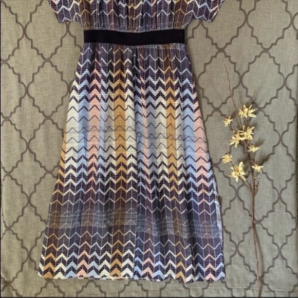 🎀NWT🎀Ted Baker Sporty-Chic 70’s Insp. Geometric Print Mock Neck Midi Dress - Picture 13 of 16